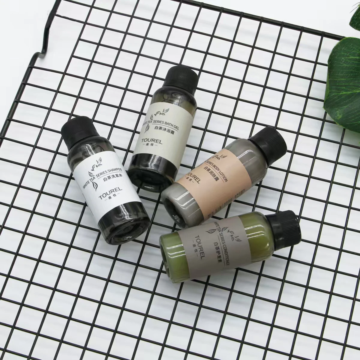 Art&iacute;culos de Amenidades Personalizados para Hotel Proveedor 5 Estrellas Champ&uacute; Gel de Ducha Loci&oacute;n Corporal Acondicionador