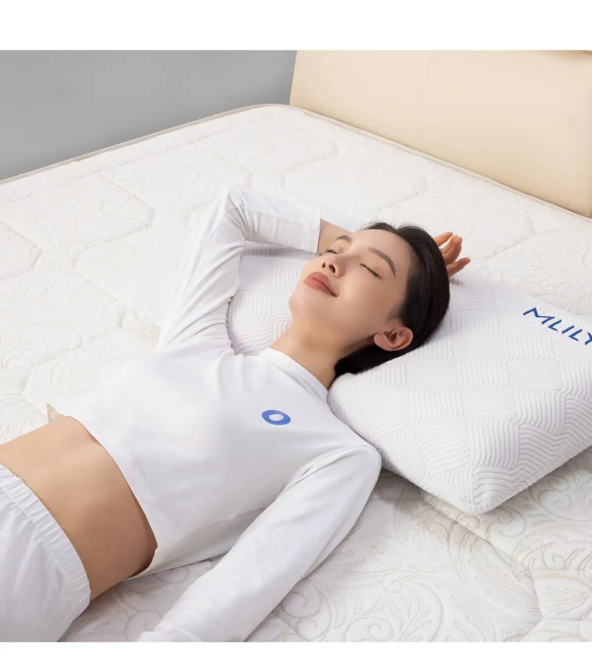 Quilted Hotel Bed Mattress Memory Foam Pocket Spring Folding Technique For Twin Full Queen King Size