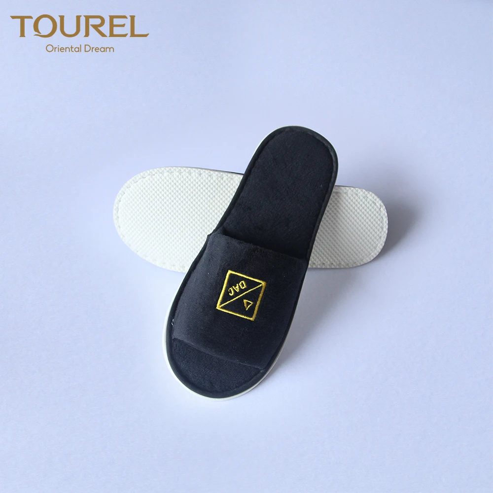 Pantufla de Hotel Desechable de Algodón y Terciopelo a Bajo Precio, Suave y Personalizada con Característica Reciclable
